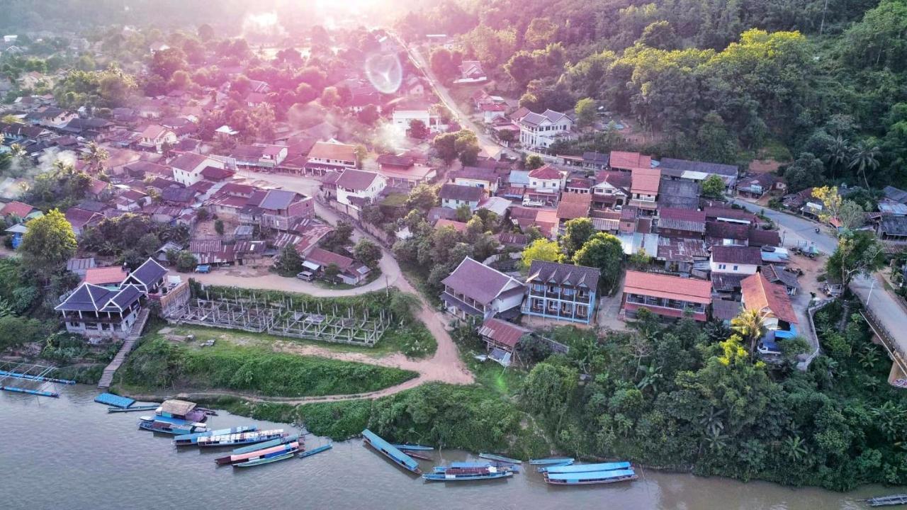 Arthith Guesthouse Nongkhiaw Exterior foto