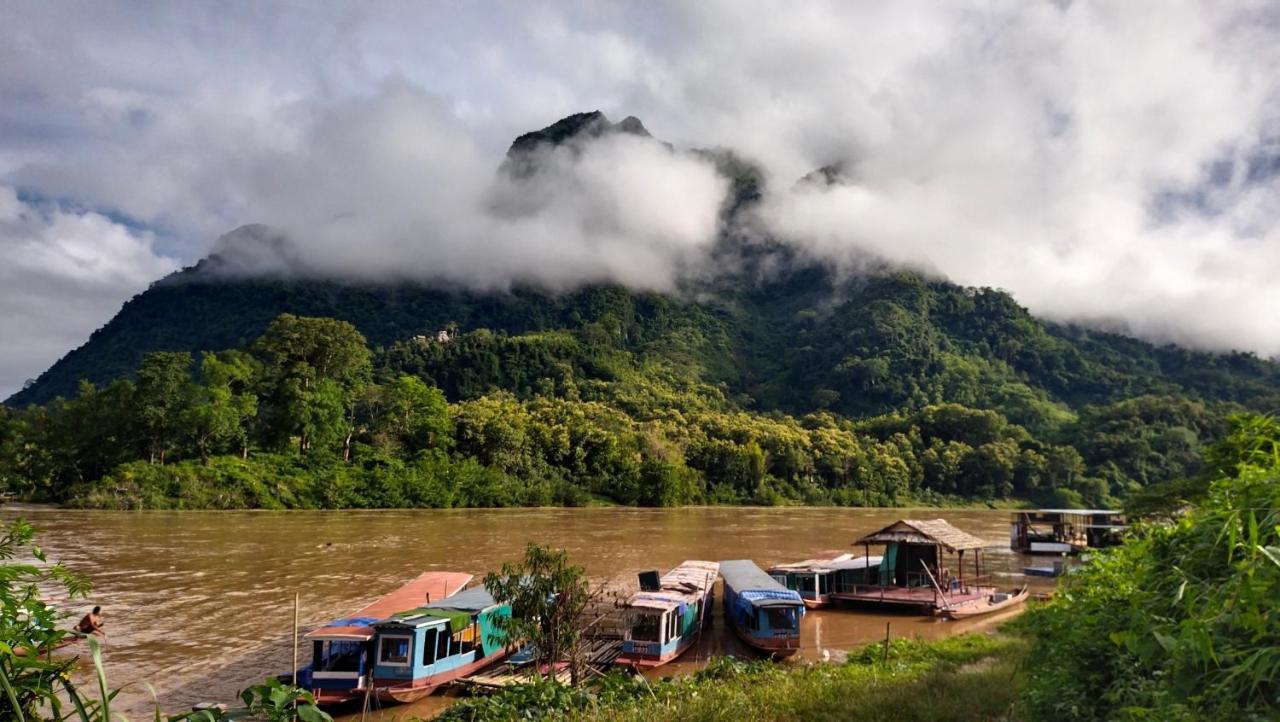 Arthith Guesthouse Nongkhiaw Exterior foto